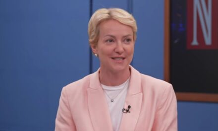 Αλ. Σδούκου στο Naftemporiki TV: Ο κ. Τσίπρας έχει δώσει μεγάλη έμφαση στο περιτύλιγμα