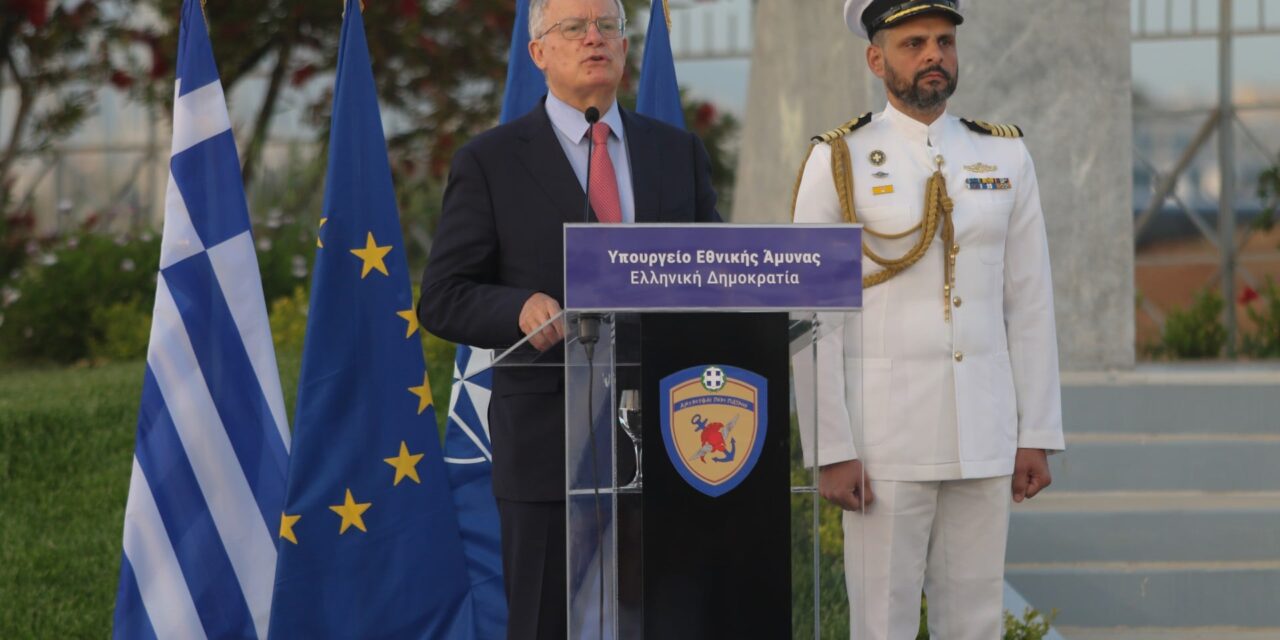 «Στη θάλασσα το μέλλον της Ελλάδας»
