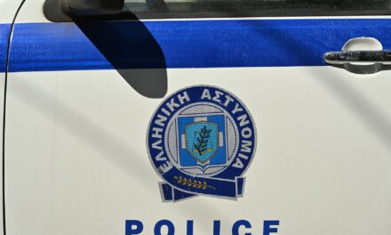 Τρεις συλλήψεις για διακίνηση μεγάλων ποσοτήτων κοκαΐνης και κάνναβης στην Αττική