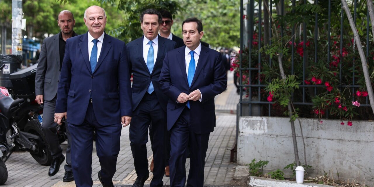 Στην Ευρωπαϊκή Εισαγγελία Τσιάρας και Μηταράκης