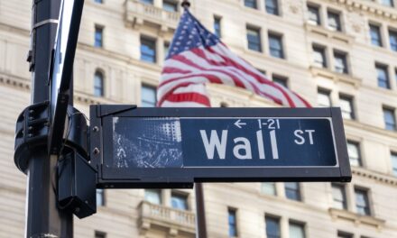 Με απώλειες έκλεισαν στη Νέα Υόρκη S&P 500 και Nasdaq