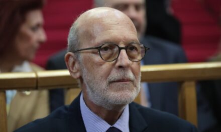 «Όχι» Τζαβέλλα στην Επιτροπή Θεσμών και Διαφάνειας της Βουλής