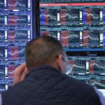 Διεθνείς χρηματιστηριακές αγορές: Ράλι στις μετοχές, βουτιά 4% στο πετρέλαιο μετά τη συμφωνία ΗΠΑ – Ιράν