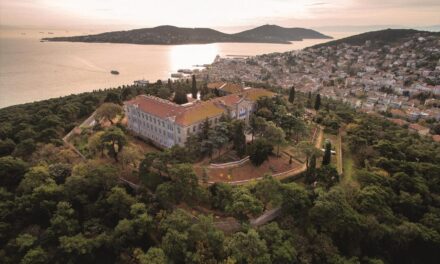 Εντολή Ερντογάν για επανάληψη των συνομιλιών για τη Θεολογική Σχολή της Χάλκης