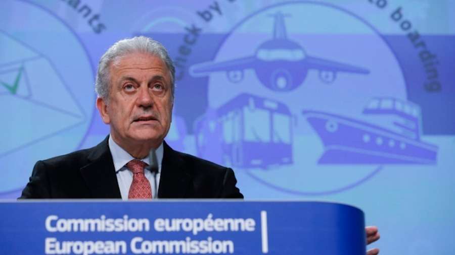 Ευρωπαϊκό ένταλμα σύλληψης για τον Δημήτρη Αβραμόπουλο – Τι απαντά