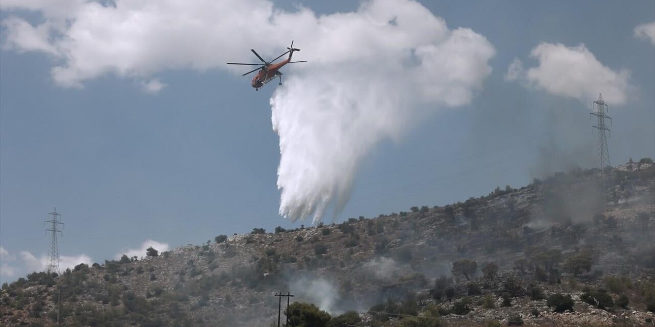 Πυρκαγιά στη Σύρο – Επιχειρούν και εναέρια μέσα