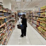 Συμφωνία κυβέρνησης και αγοράς για τις τιμές: Σταθερές το καλοκαίρι, μειώσεις από Σεπτέμβριο