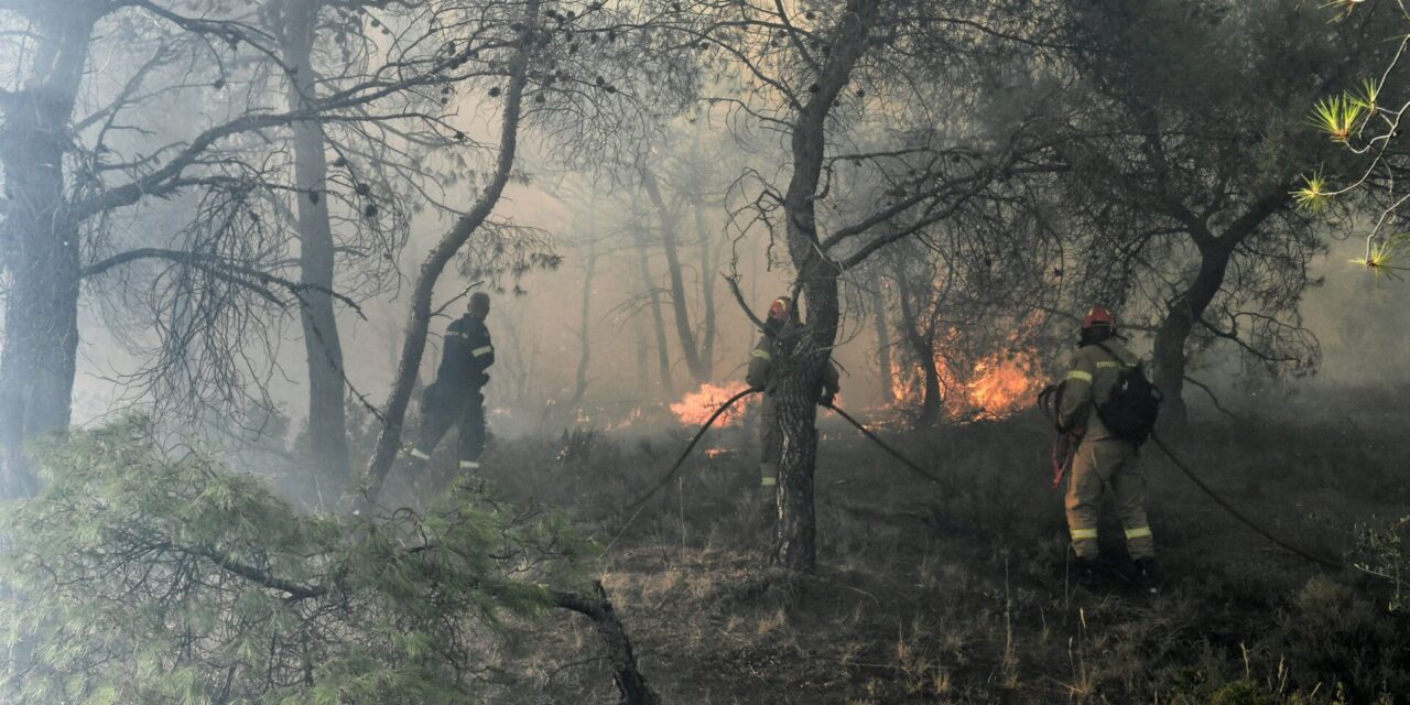Κορινθία: Οριοθετήθηκε το πύρινο μέτωπο στη Σκαλωσιά Περαχώρας