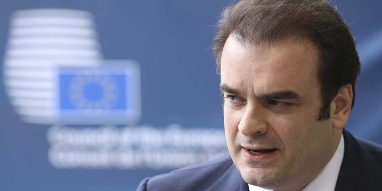 Πιερρακάκης: Παρατείνεται έως τις 30 Σεπτεμβρίου η ρύθμιση για το ελβετικό φράγκο