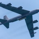 Βομβαρδιστικό B-52 συνετρίβη στην Καλιφόρνια