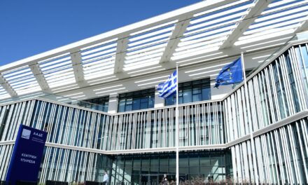 Παρατείνεται έως 30 Οκτωβρίου η επικαιροποίηση των ΚΑΔ