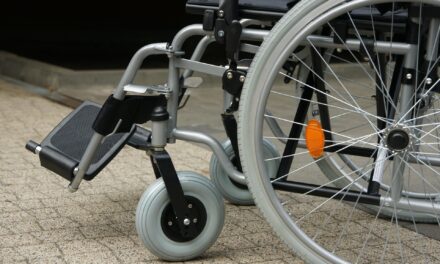 Υπουργείο Εργασίας: 1.000 πρόσθετες θέσεις εργασίας για Άτομα με Αναπηρία στους ΟΤΑ – Επεκτείνεται για πρώτη φορά και στις περιφέρειες