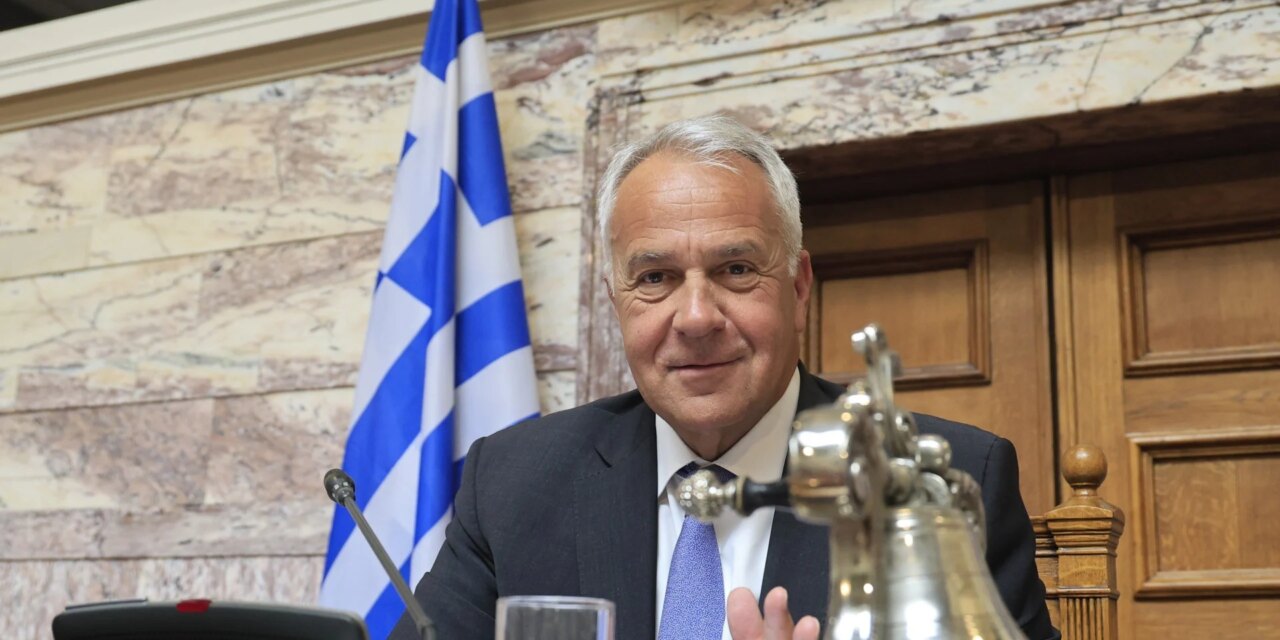 Η αντιπολίτευση θέλει να εμποδίσει μια συνταγματική αναθεώρηση στην κατεύθυνση που θέλει ο λαός