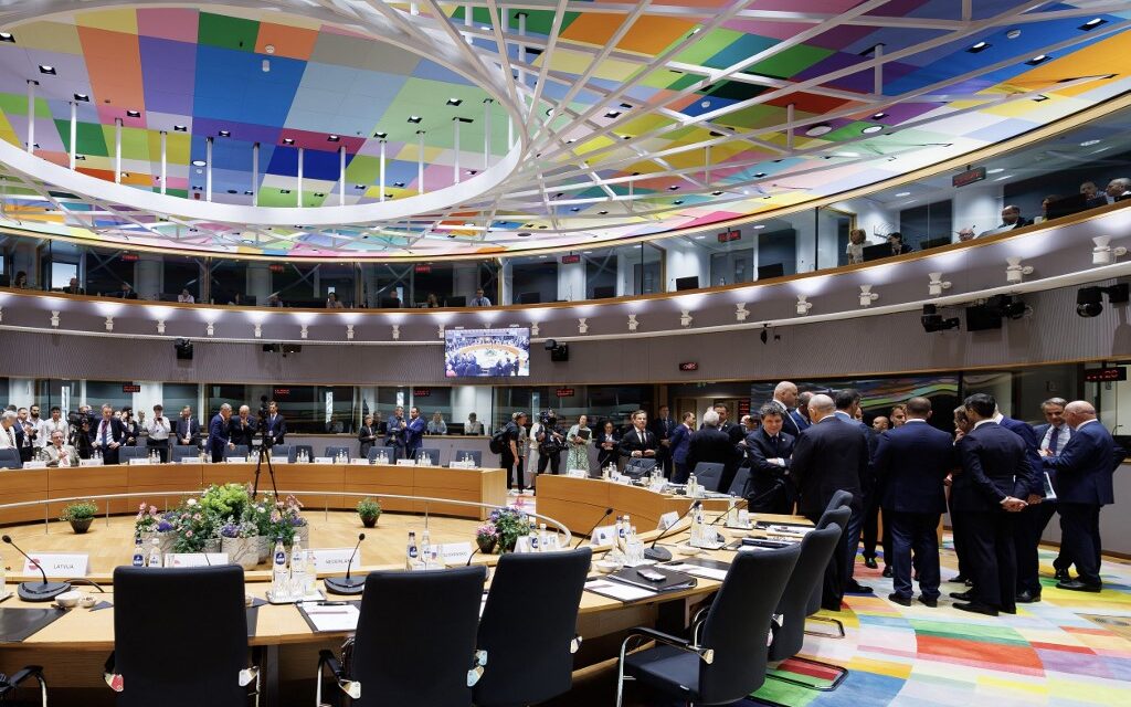 ΠΔΠ 2028–2034: Ο λογαριασμός παρουσιάστηκε, η πληρωμή αναβλήθηκε για τον Οκτώβριο