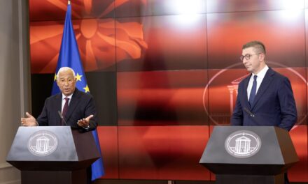 Ο Αντόνιο Κόστα καλεί τη Βόρεια Μακεδονία να τροποποιήσει το Σύνταγμά της