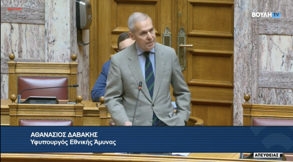 «Το ηθικό ζήτημα ΔΕΝ έχει παραγραφεί»! Το βίντεο της ομιλίας Δαβάκη για τον καταδικασμένο στρατιωτικό