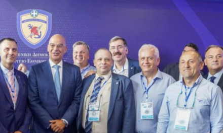 Θέμα Δένδια με τον καταδικασμένο αξιωματικό μετά τα όσα είπε στη Βουλή ο ΥΦΕΘΑ Αθανάσιος Δαβάκης
