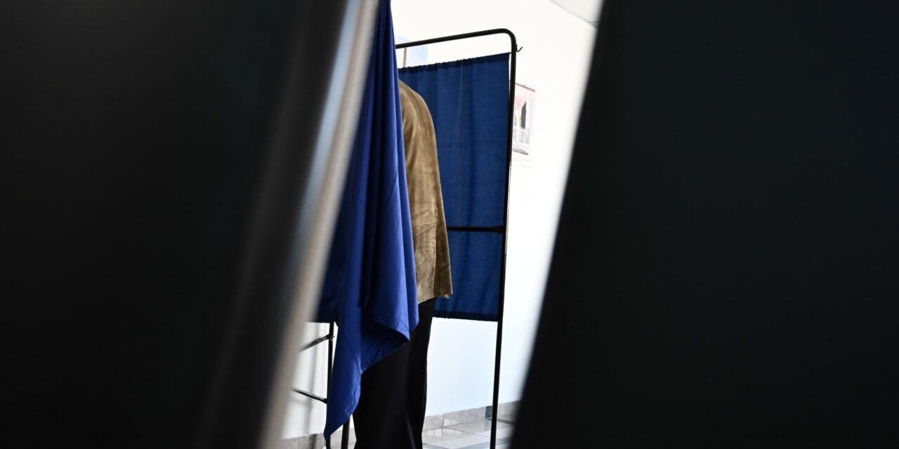Δημοσκόπηση GPO: Επτά στους 10 θέλουν πολιτική αλλαγή