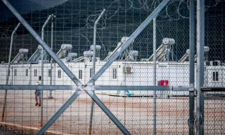 Αντιδράσεις για τη δομή μεταναστών στο πρώην ΚΤΕΟ Καρτερού