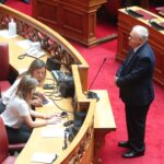 Ορκίστηκε βουλευτής ο Γ. Δραγασάκης και ανεξαρτητοποιήθηκε από την ΚΟ του ΣΥΡΙΖΑ