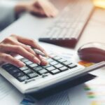 Ρύθμιση χρεών: Νέα ευκαιρία για χιλιάδες οφειλέτες με 72 δόσεις και διευρυμένο εξωδικαστικό μηχανισμό