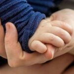 Έκτακτη ενίσχυση 150 ευρώ ανά παιδί έως τις 30 Ιουνίου – Ποιοι τη δικαιούνται και πώς θα καταβληθεί