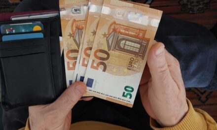 Οι πληρωμές από e-ΕΦΚΑ και ΔΥΠΑ έως τις 26 Ιουνίου – Ποιοι είναι οι δικαιούχοι