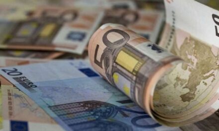 Τα επτά μέτρα στήριξης με εφαρμογή από τέλη Ιουνίου – Από τα 150 ευρώ για κάθε παιδί έως τις 72 δόσεις