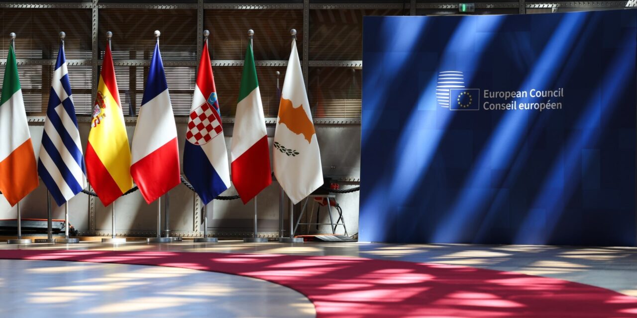 Σύνοδος Κορυφής: Fast-track διαδικασία ένταξης ζήτησε ο Ζελένσκι