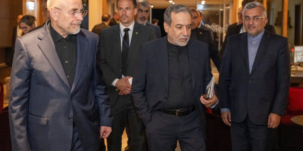 Στο Ομάν μεταβαίνουν Γκαλιμπάφ και Αραγτσί για συνομιλίες σχετικά με τα Στενά