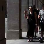 Αντιμέτωπη με κύμα καύσωνα η Γαλλία