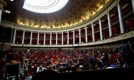 Η Γαλλία ανοίγει τον δρόμο για ενισχυμένη αυτονομία της Κορσικής