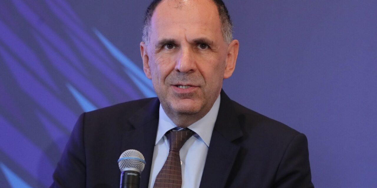 Στη Σερβία ο Γ. Γεραπετρίτης