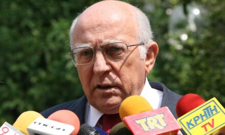 Πέθανε ο Γιώργος Σουφλιάς σε ηλικία 85 ετών