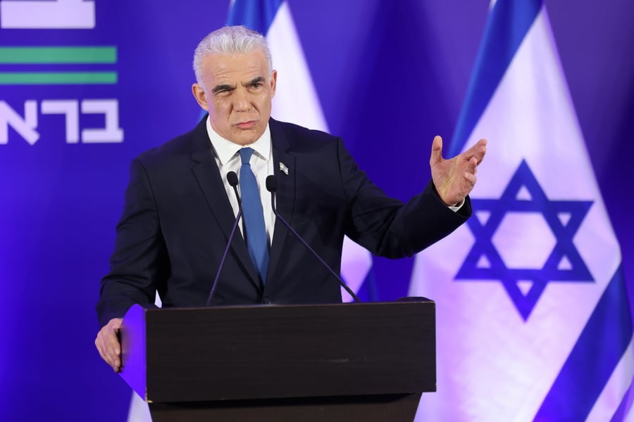 Ισραήλ: «Πυρά» Λαπίντ για την επικείμενη συμφωνία μεταξύ ΗΠΑ και Ιράν