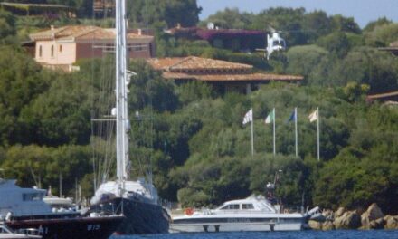 H «βίλα Τσερτόζα» του Μπερλουσκόνι στην Σαρδηνία πωλείται στην βασιλική οικογένεια του Κατάρ