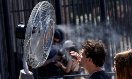 Εφιάλτης 40 βαθμών Κελσίου φτάνει στην Ιταλία