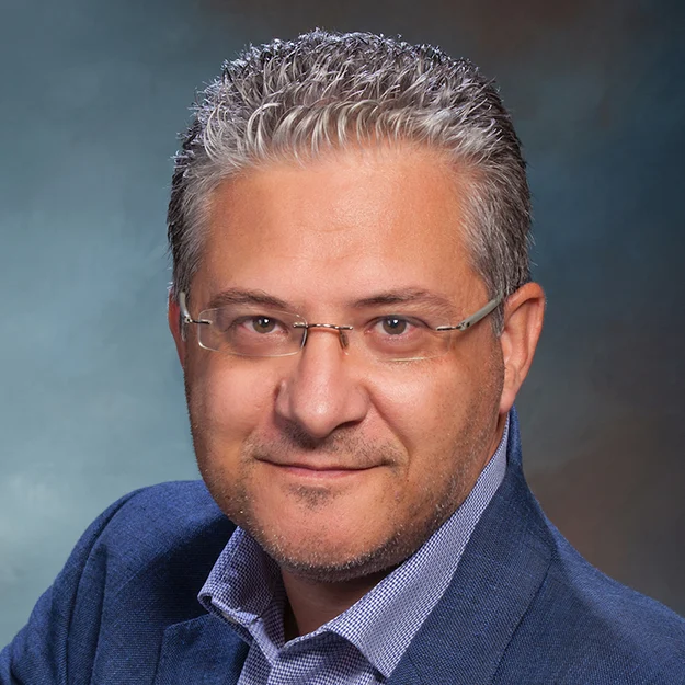 Ο Θεσσαλονικιός επιχειρηματίας πίσω από το «smart» deal με τον Δασκαλόπουλο