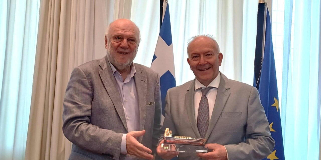 Ξενάγηση του Υφυπουργού Ναυτιλίας και Νησιωτικής Πολιτικής, κ. Στέφανου Γκίκα, στον Λιμένα Θεσσαλονίκης