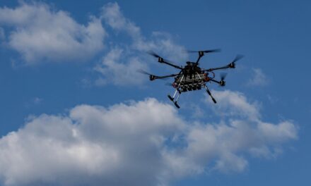 Με «fast-track» προμήθειες drones αντιμετωπίζει το ΝΑΤΟ την αυξανόμενη εναέρια απειλή