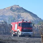 Υπό μερικό έλεγχο οι πυρκαγιές σε αγροτοδασικές εκτάσεις στην Κορινθία