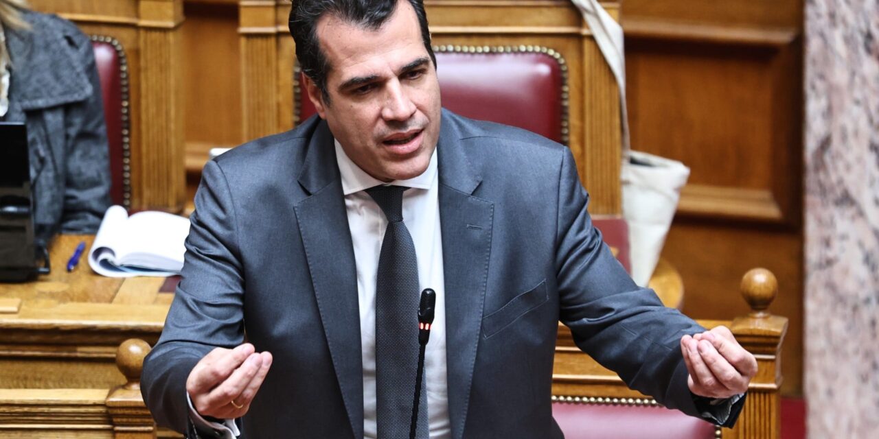 Άμεση απέλαση για αλλοδαπό που καλεί μετανάστες να έλθουν παράνομα στη χώρα
