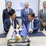 Στρατηγική συνεργασία Ναυπηγείων Σκαραμαγκά – HD Hyundai για κατασκευή σκαφών του πολεμικού ναυτικού
