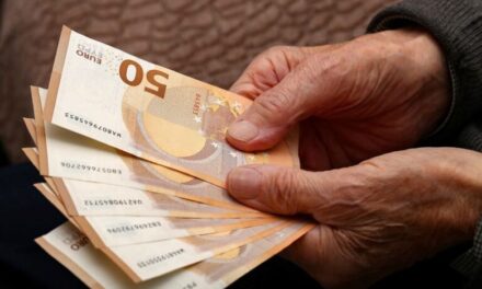 Προσωπική διαφορά: Επεκτείνεται με πλαφόν τα 300 ευρώ – Αντιδράσεις για το όριο από συνδικαλιστικούς φορείς