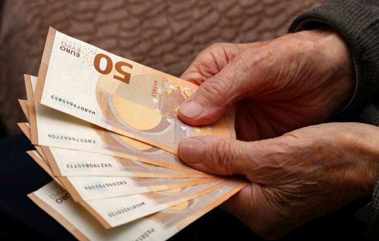 Προσωπική διαφορά: Επεκτείνεται με πλαφόν τα 300 ευρώ – Αντιδράσεις για το όριο από συνδικαλιστικούς φορείς