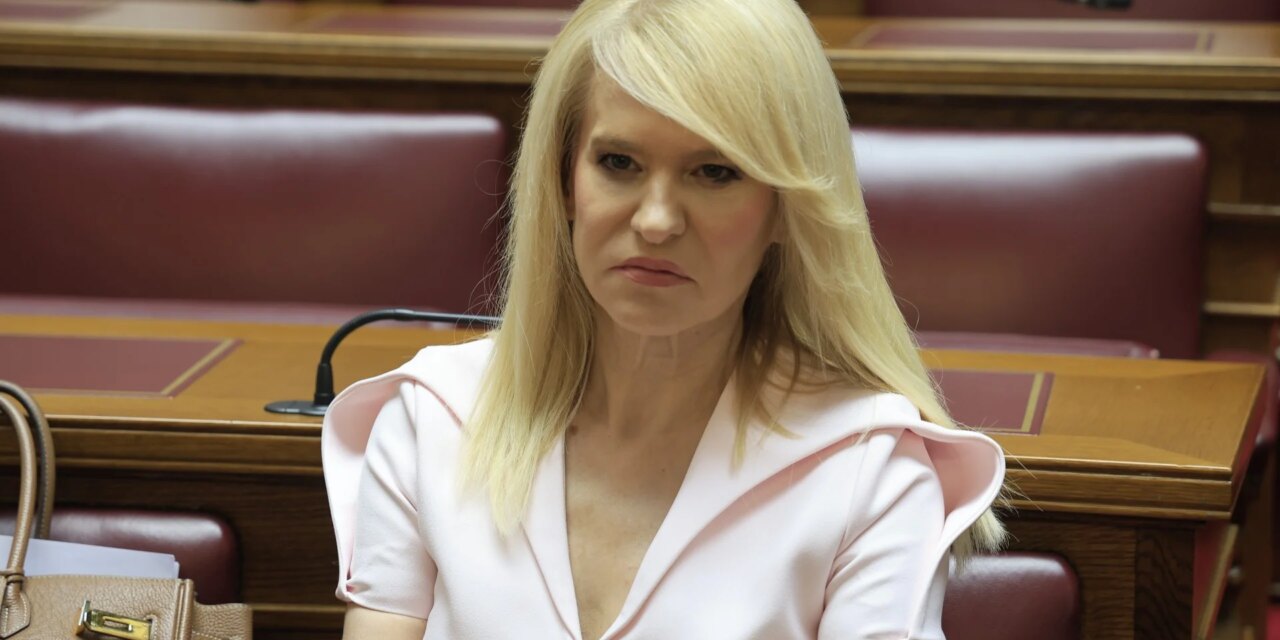Ο Κασσελάκης νομιμοποιεί μία προφανή δεξιά απόκλιση