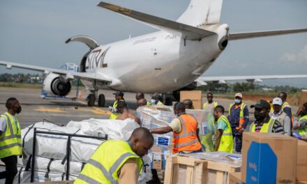 Η αναταραχή από τον πόλεμο στο Ιράν απειλεί την παράδοση ζωτικών προμηθειών για παιδιά