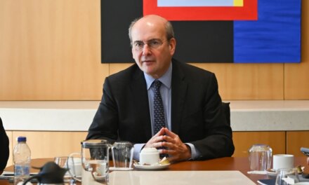 «Από εδώ και πέρα στόχος για όλη την κοινωνία πρέπει να είναι η σοβαρότητα να νικάει το λαϊκισμό»