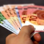 Ρύθμιση χρεών σε Εφορία και Ταμεία: Πότε ανοίγει η πλατφόρμα – Η απαραίτητη προϋπόθεση