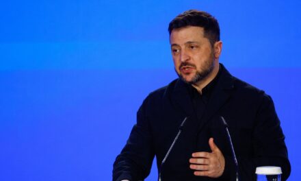 Πετρελαϊκή εγκατάσταση και εργοστάσιο χημικών στη Ρωσία έπληξε η Ουκρανία